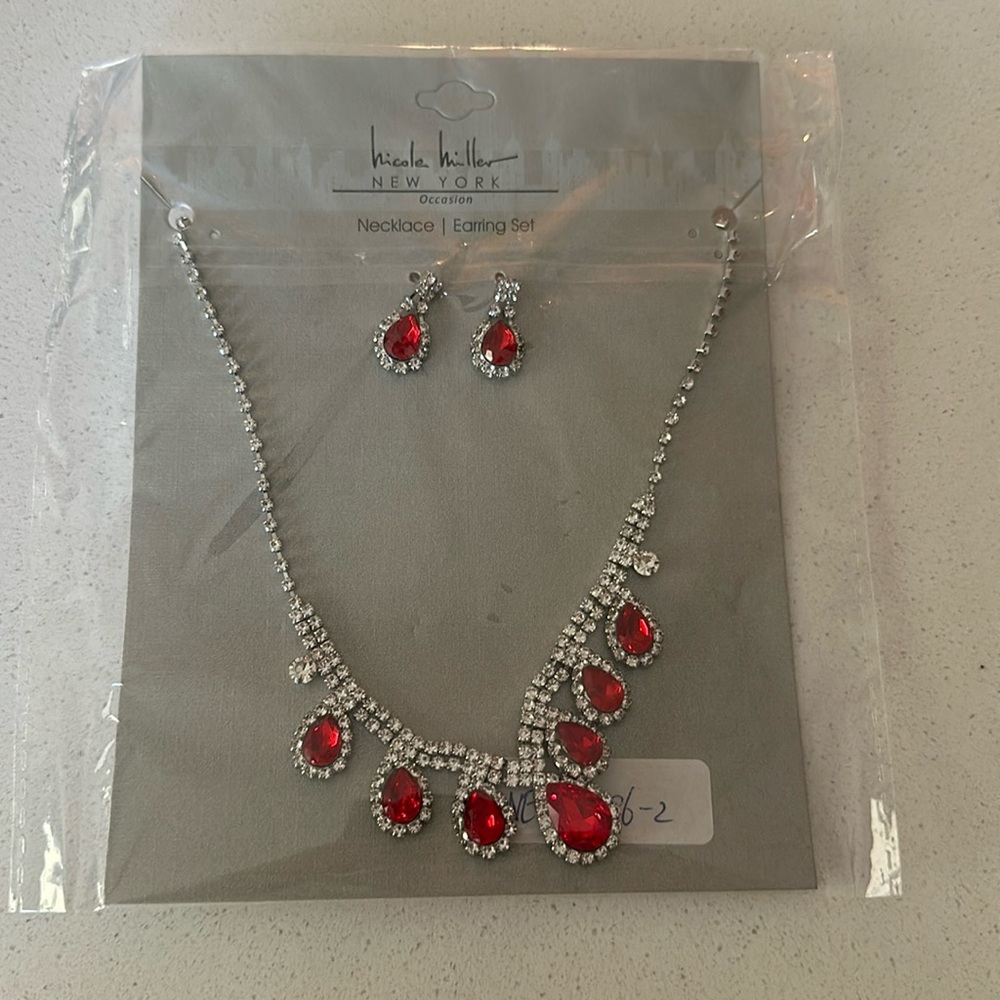 Nicole Miller necklace and earring set